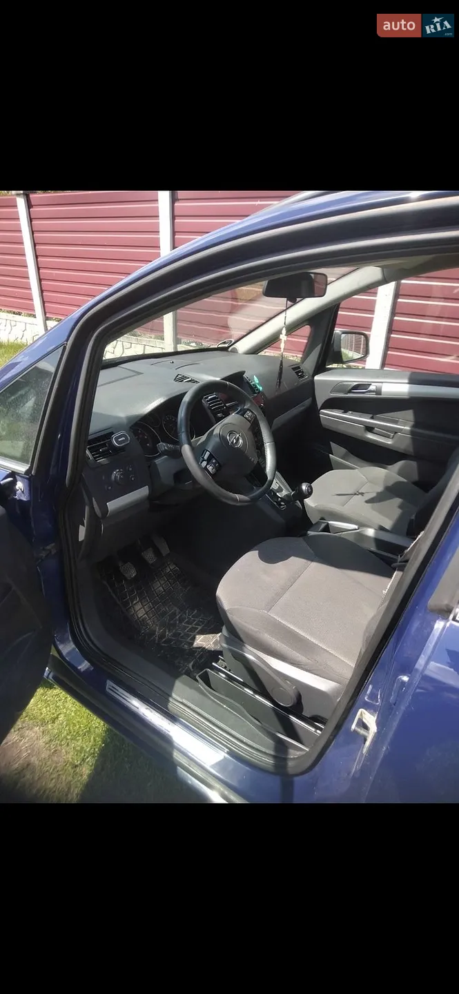 2010 Opel Zafira - мініатюра 11