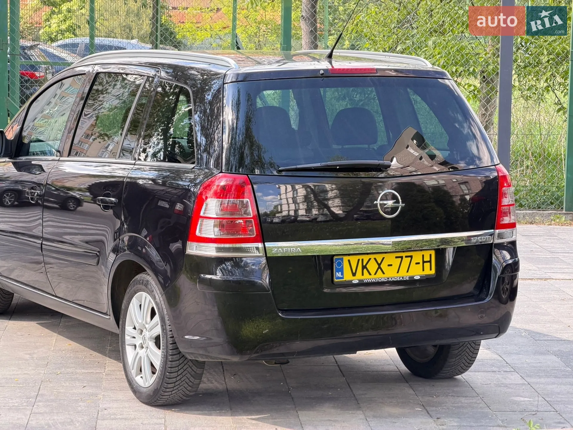 2010 Opel Zafira - мініатюра 22