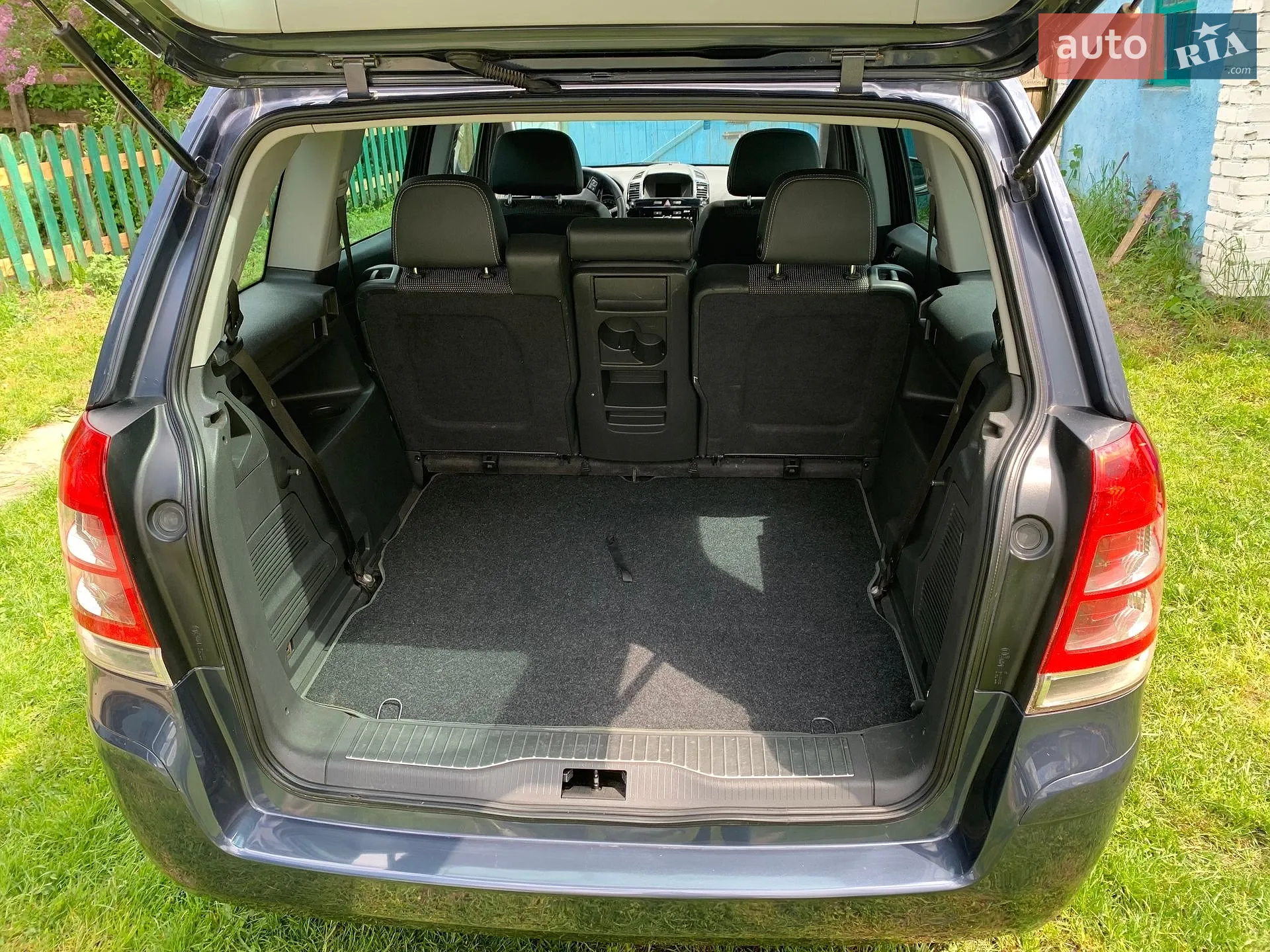 2010 Opel Zafira - мініатюра 3