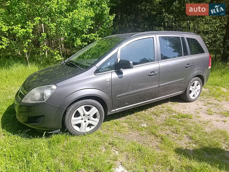 Opel Zafira 2010