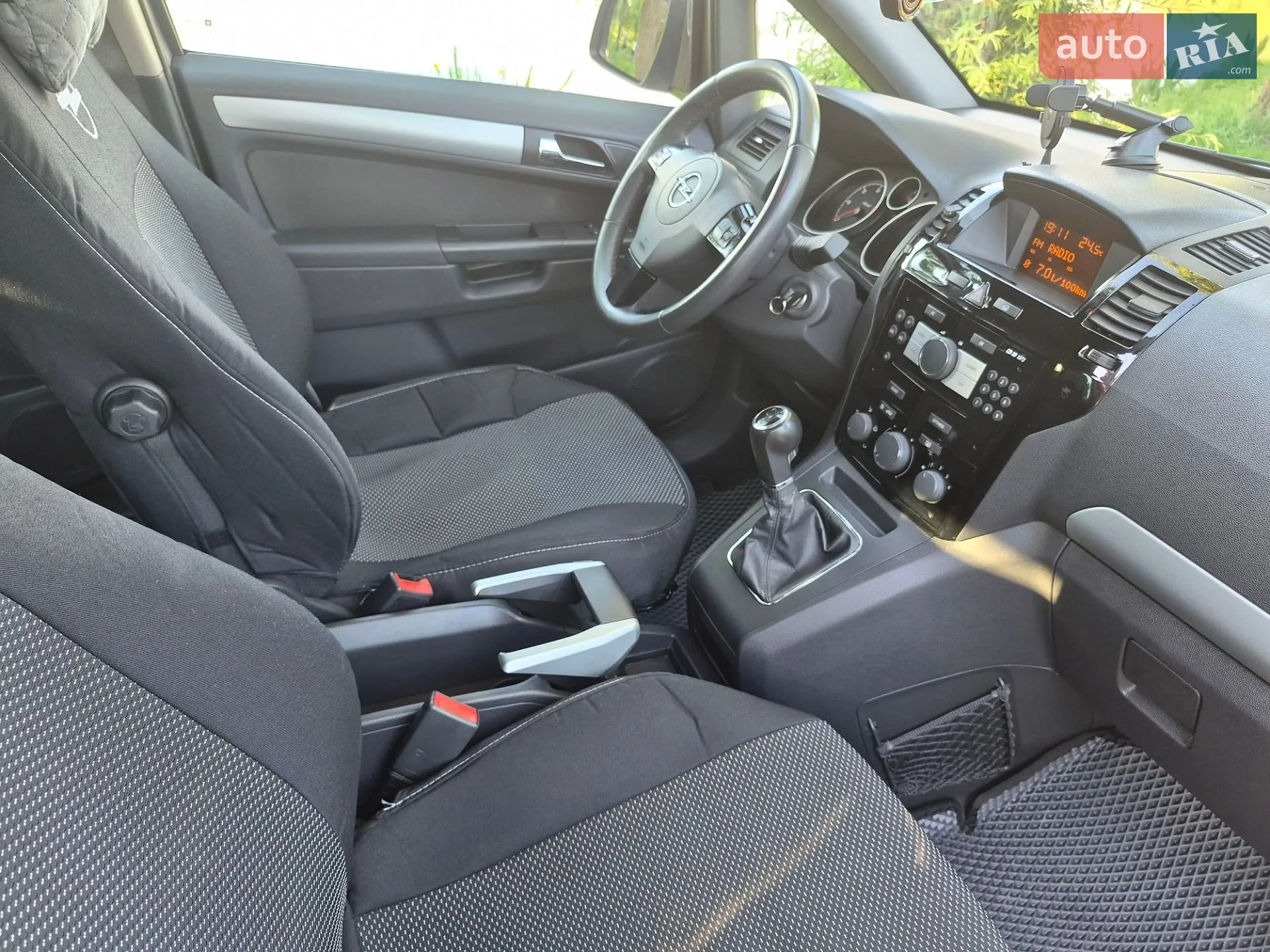 2010 Opel Zafira - мініатюра 12