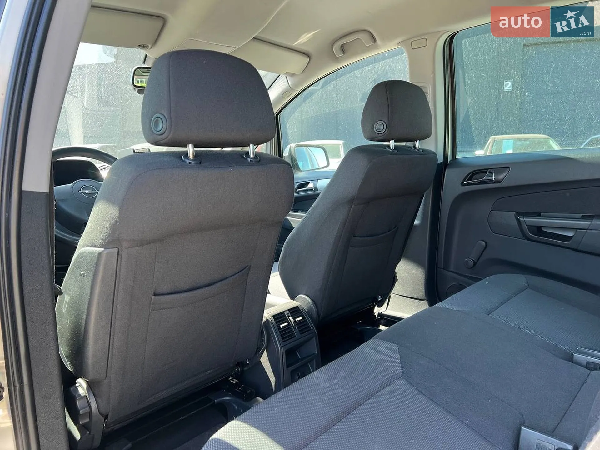 2010 Opel Zafira - мініатюра 36