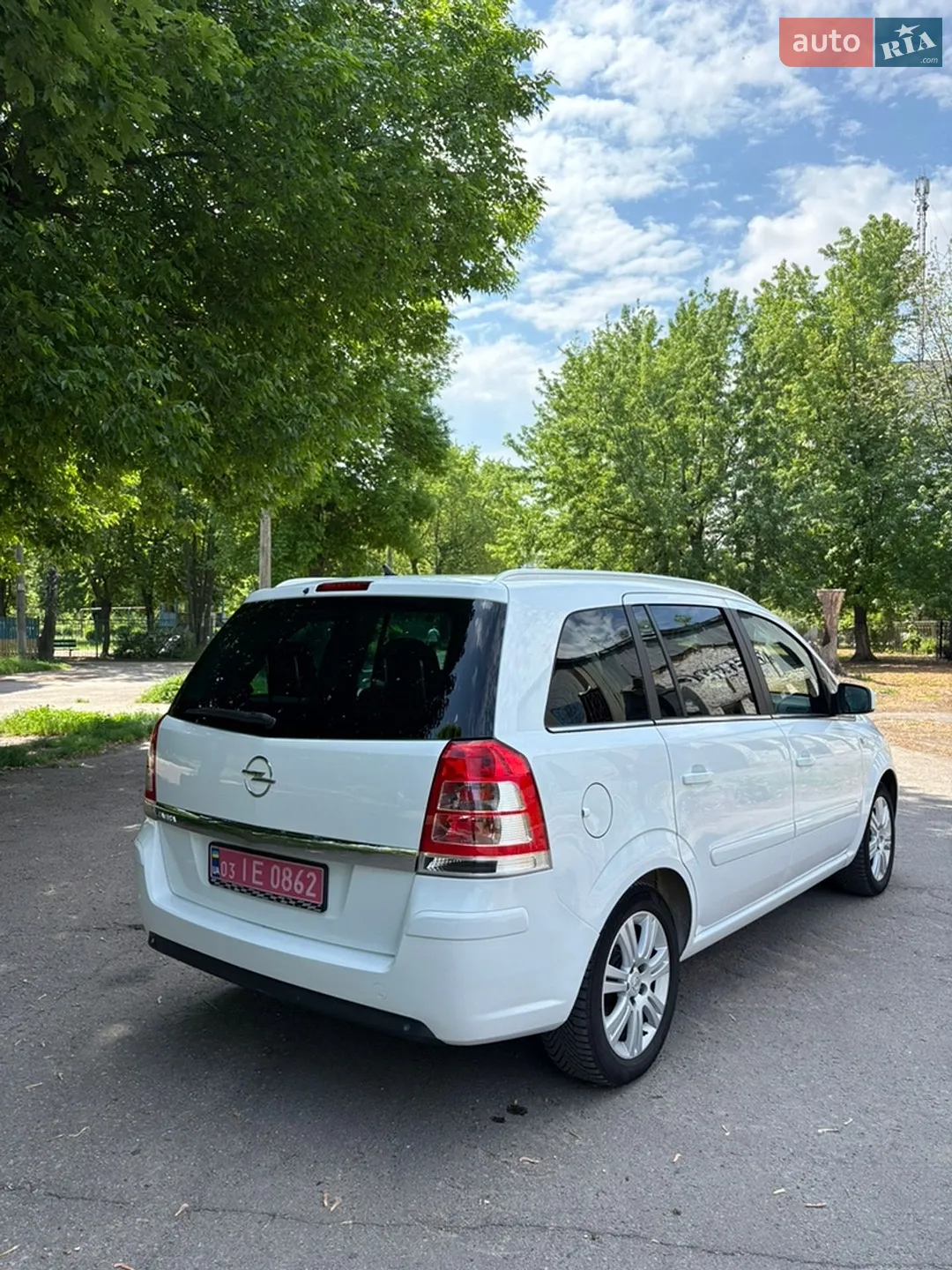 2011 Opel Zafira - мініатюра 11