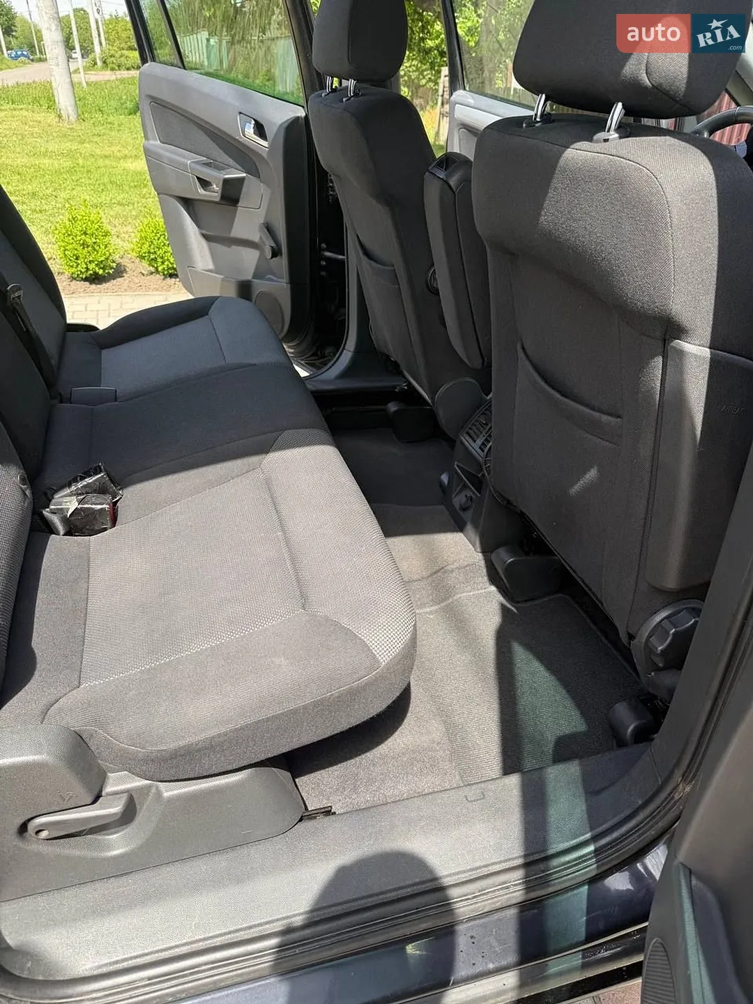 2010 Opel Zafira - мініатюра 14