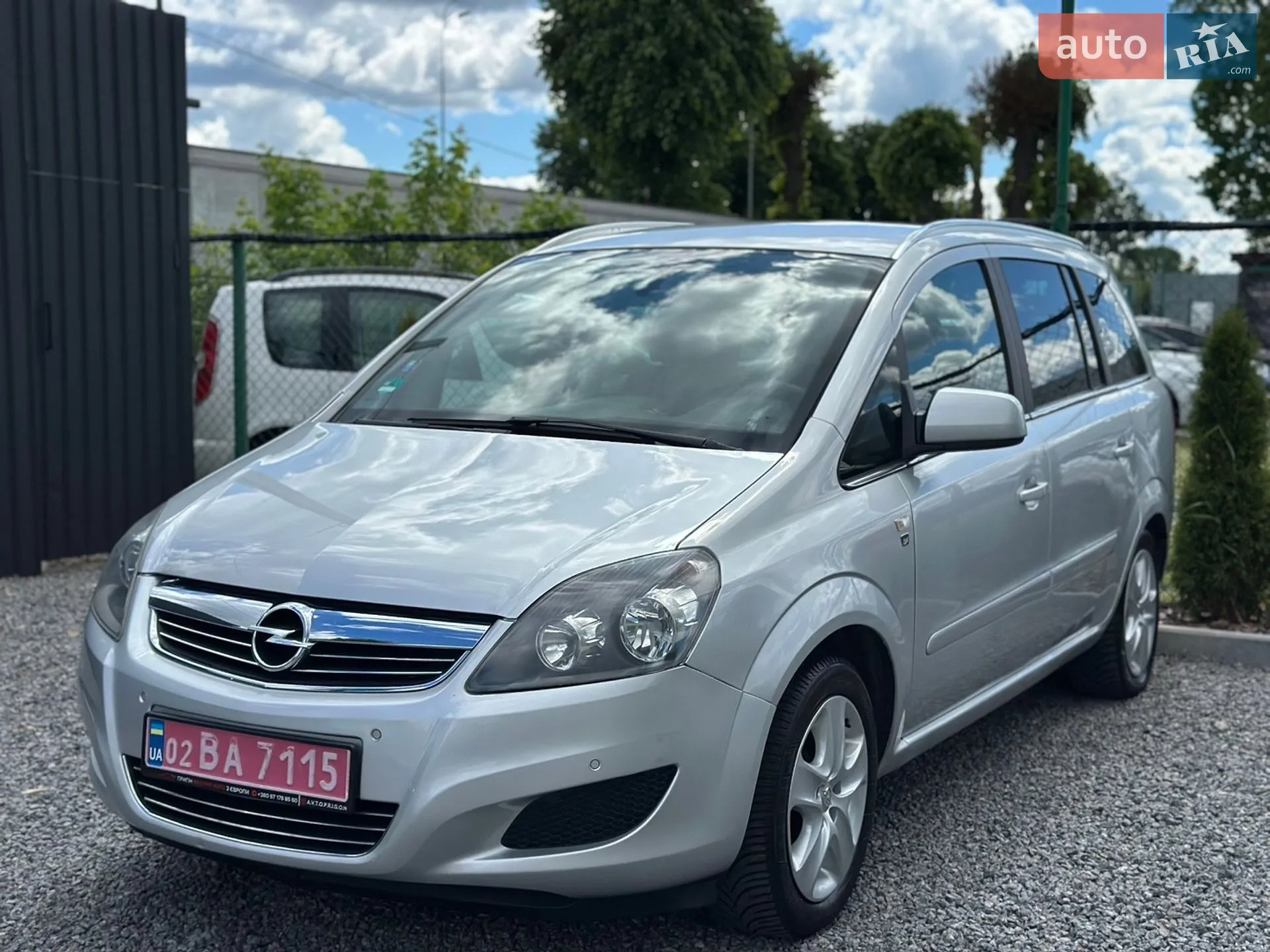 2010 Opel Zafira - мініатюра 9