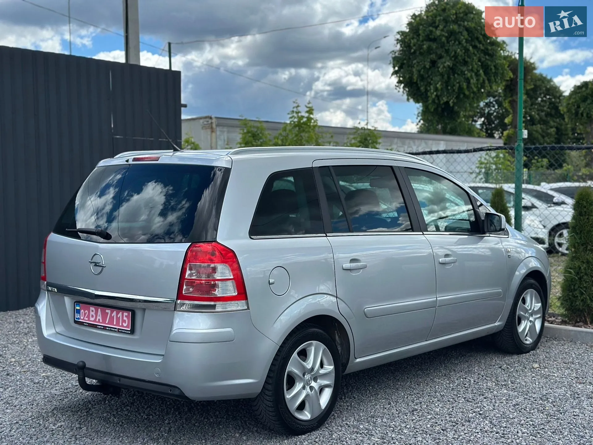 2010 Opel Zafira - мініатюра 17