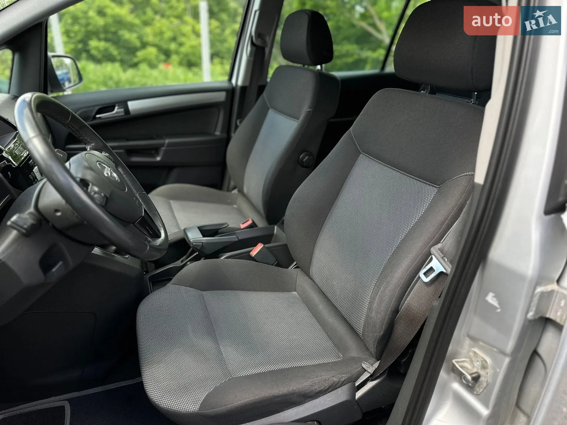 2010 Opel Zafira - мініатюра 29