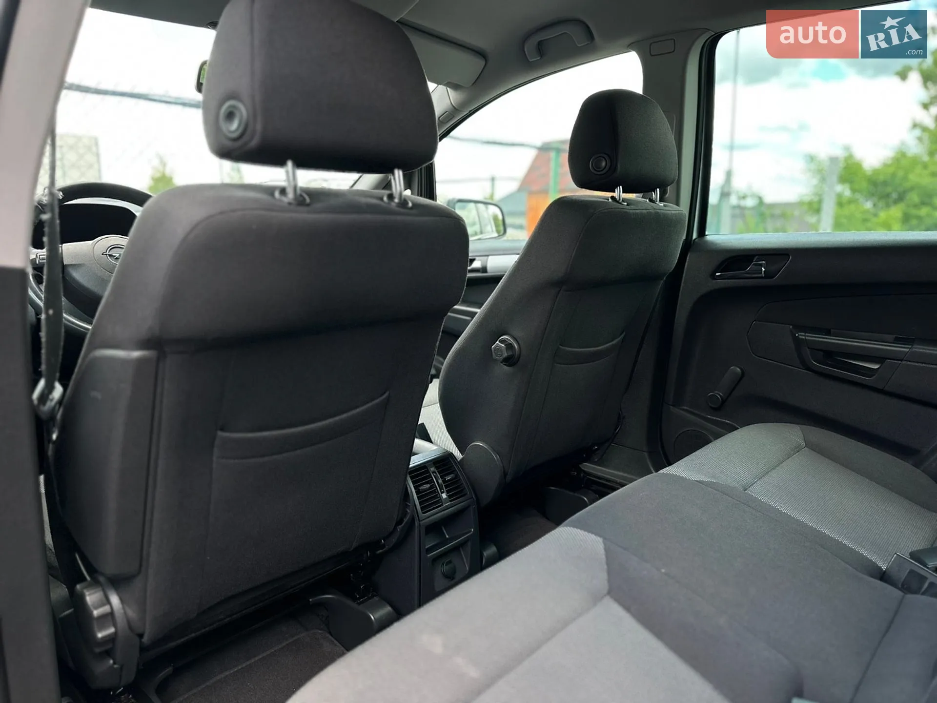 2010 Opel Zafira - мініатюра 39