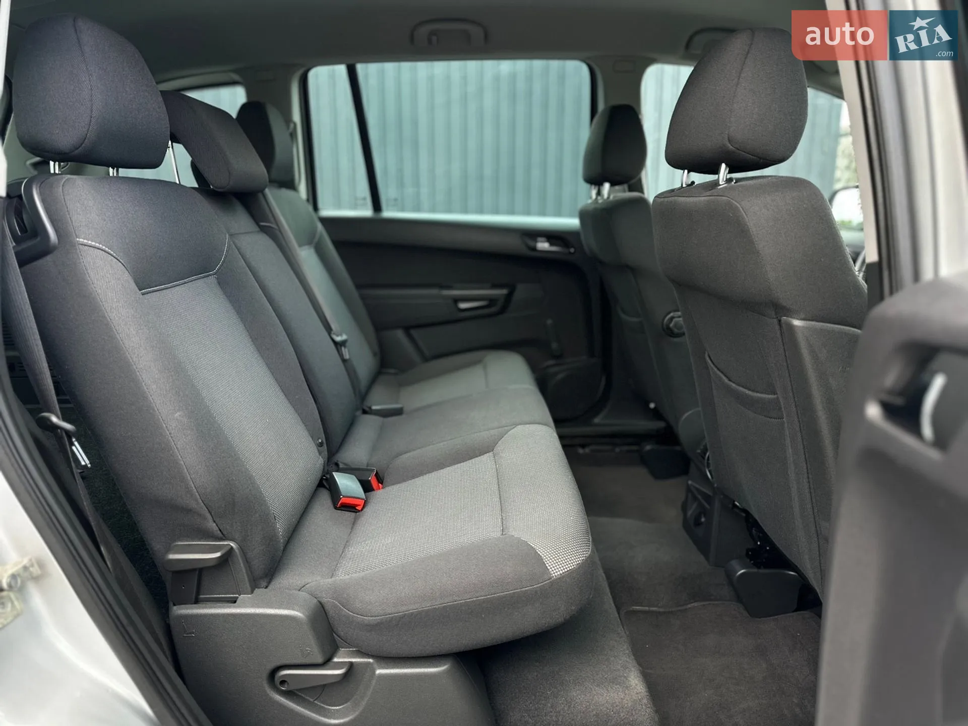 2010 Opel Zafira - мініатюра 43