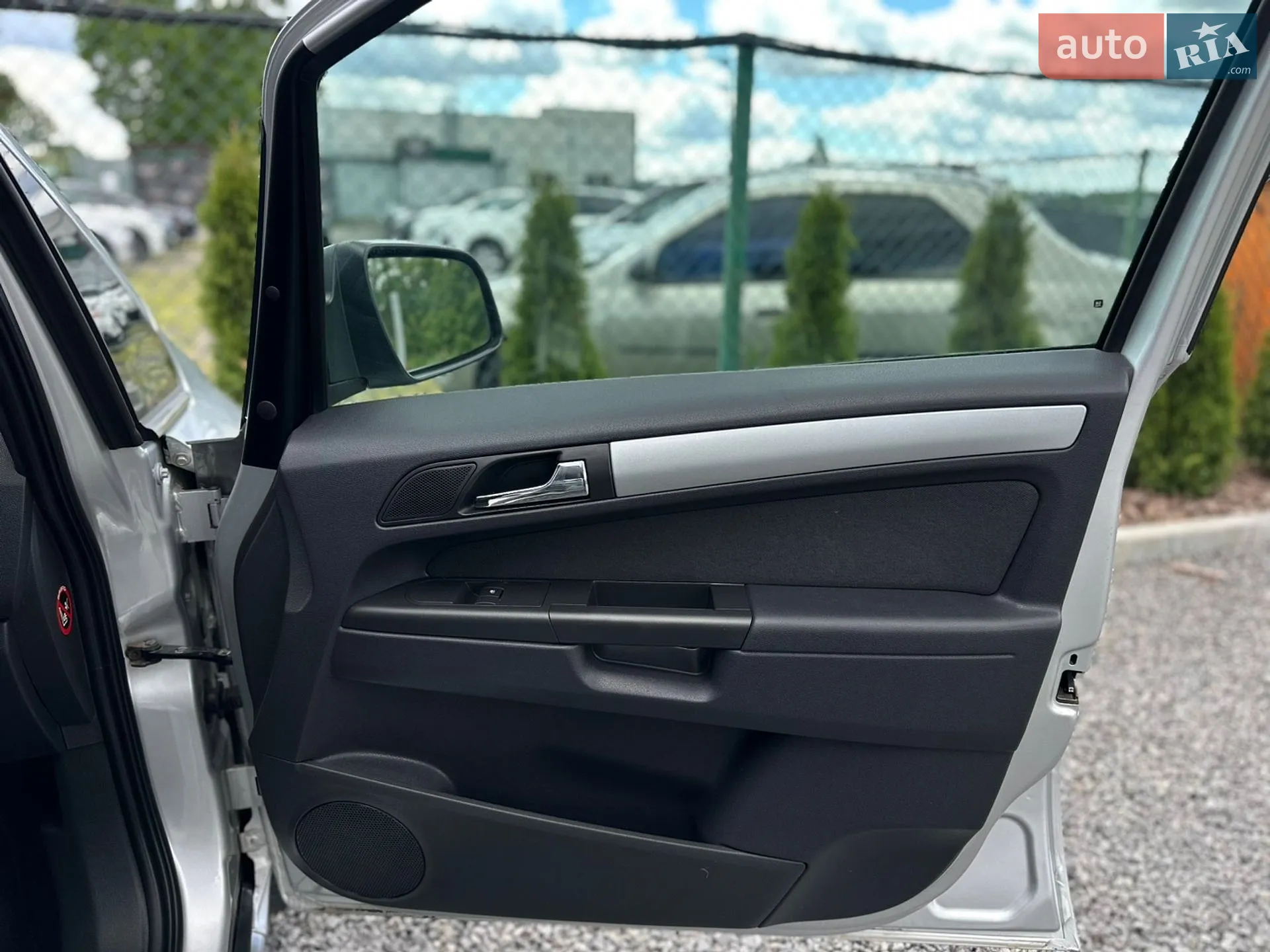 2010 Opel Zafira - мініатюра 45