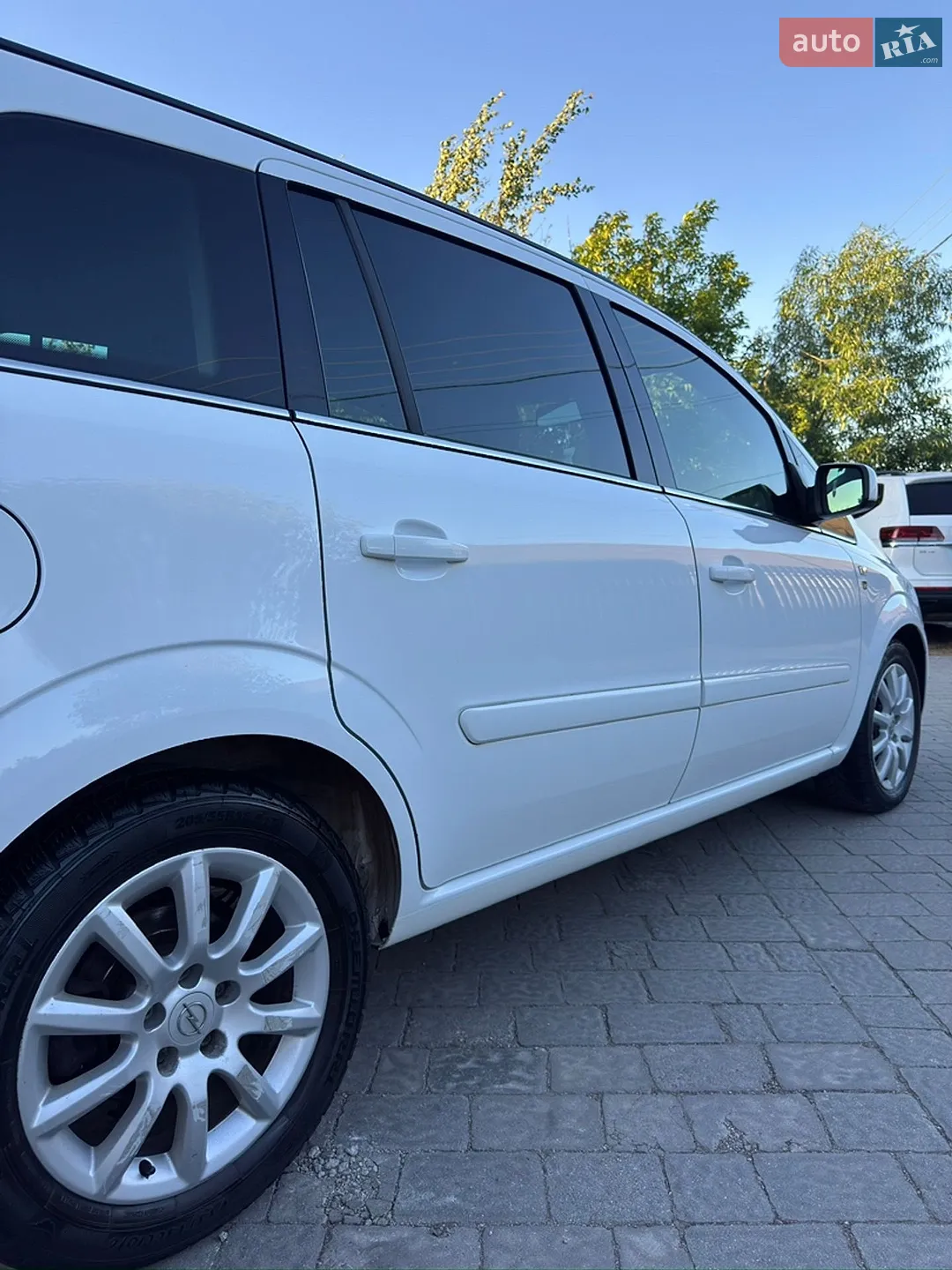 2010 Opel Zafira - мініатюра 28