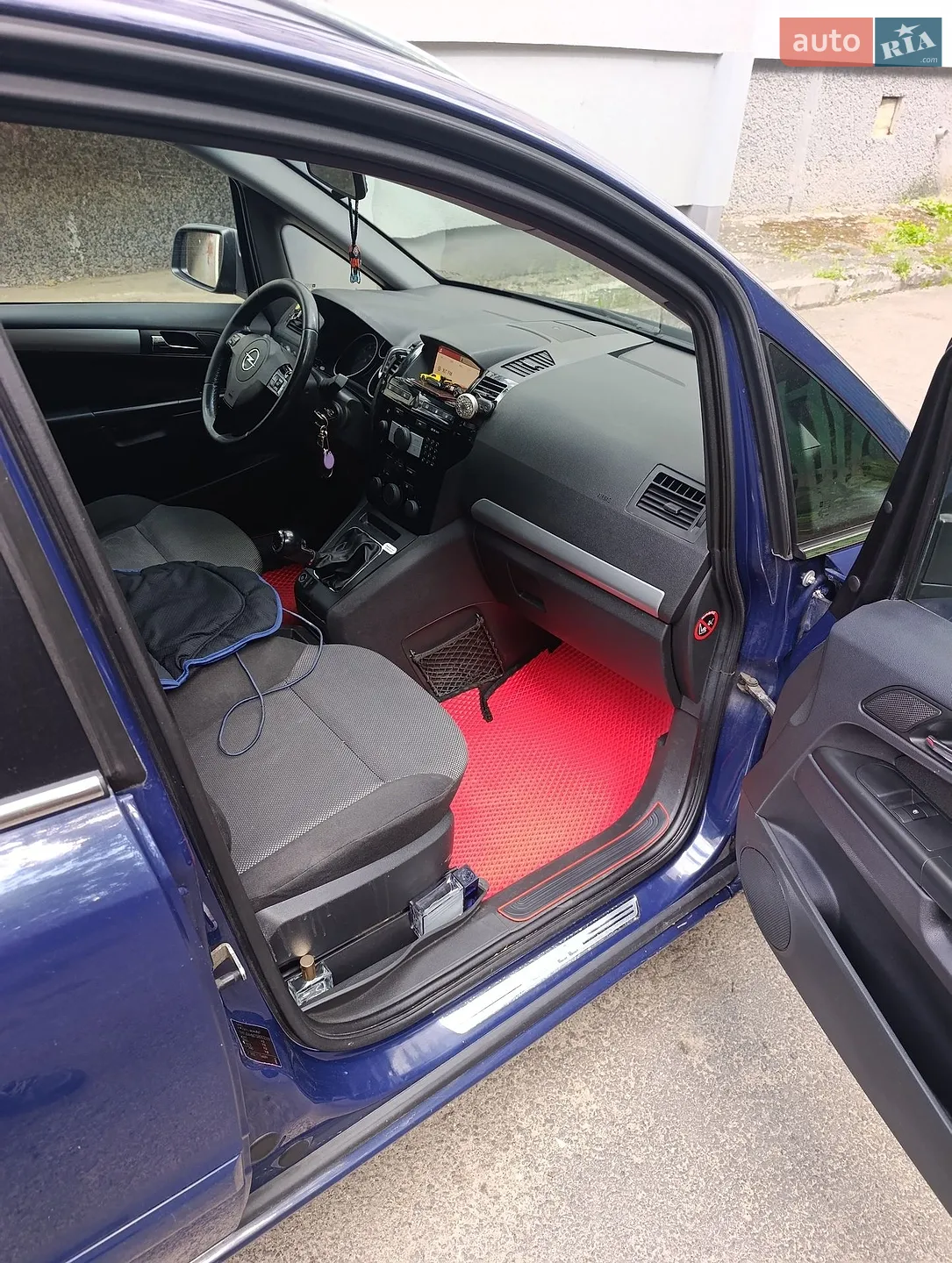2010 Opel Zafira - мініатюра 19