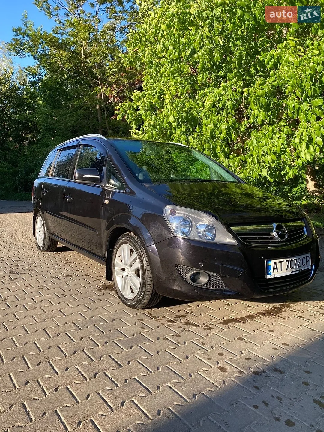 2011 Opel Zafira - фото 1