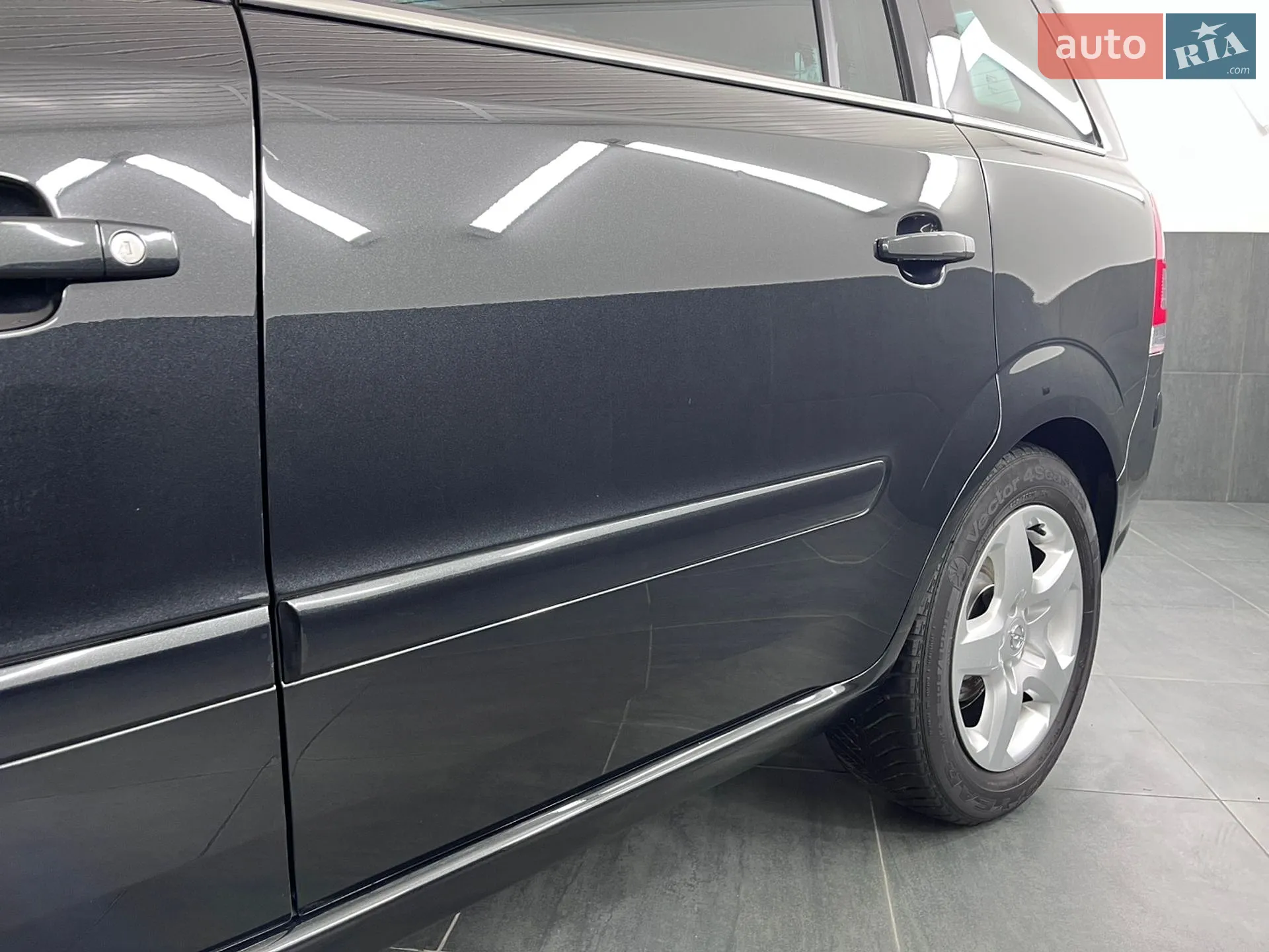 2013 Opel Zafira - мініатюра 32