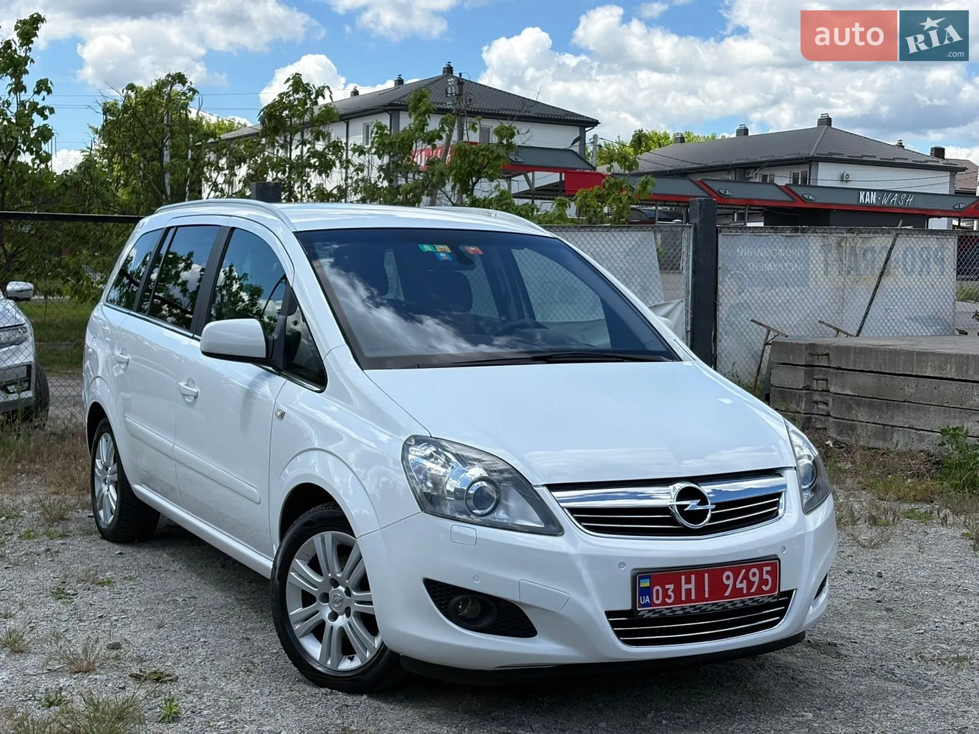 2011 Opel Zafira - фото 1