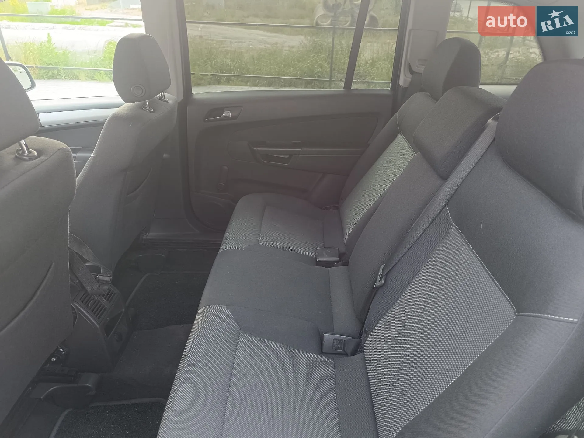 2012 Opel Zafira - мініатюра 16