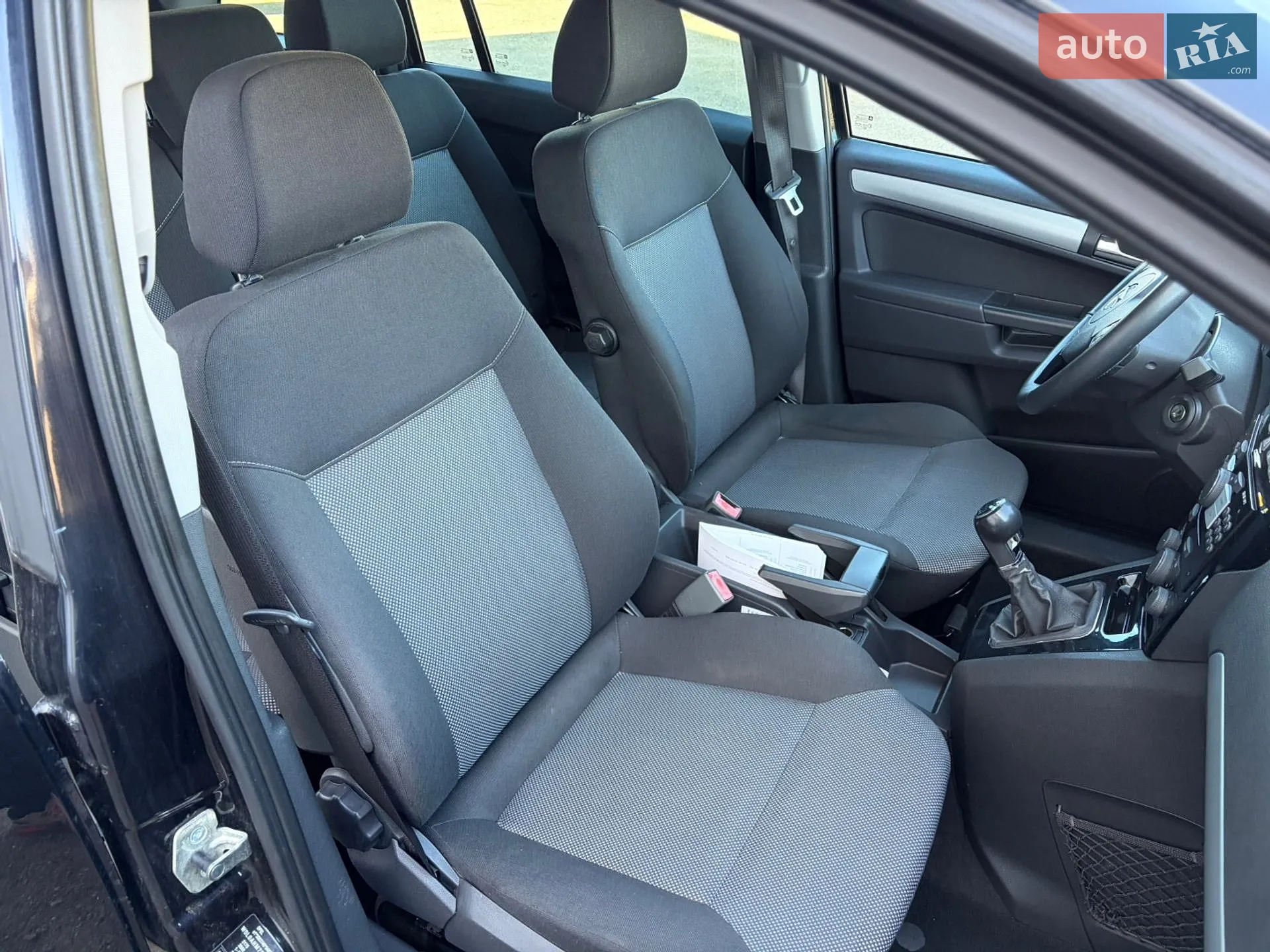2011 Opel Zafira - мініатюра 29