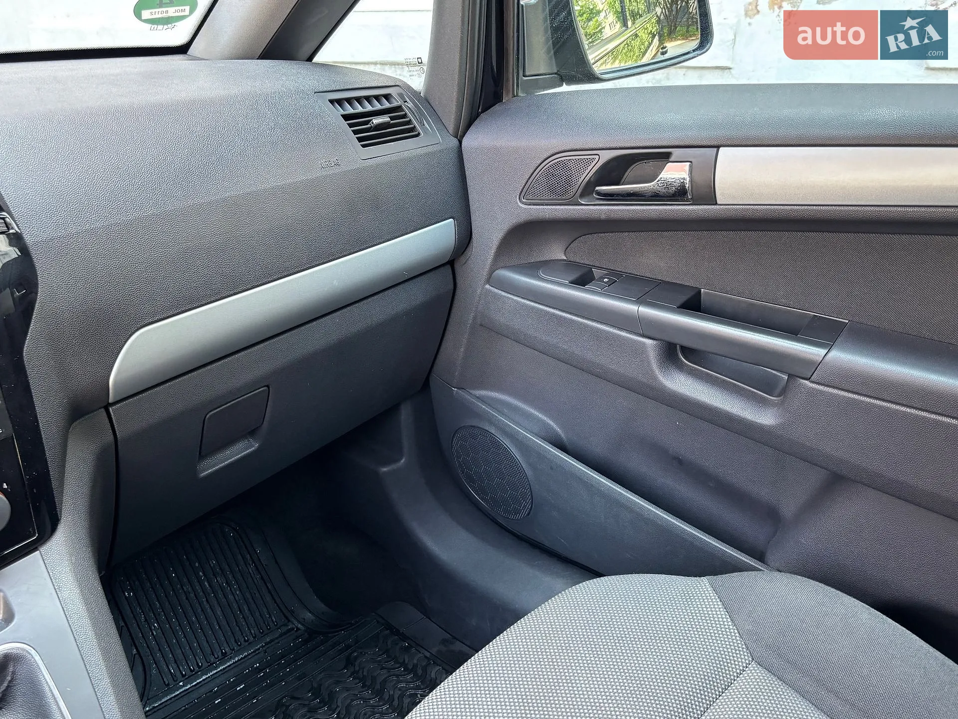 2011 Opel Zafira - мініатюра 15