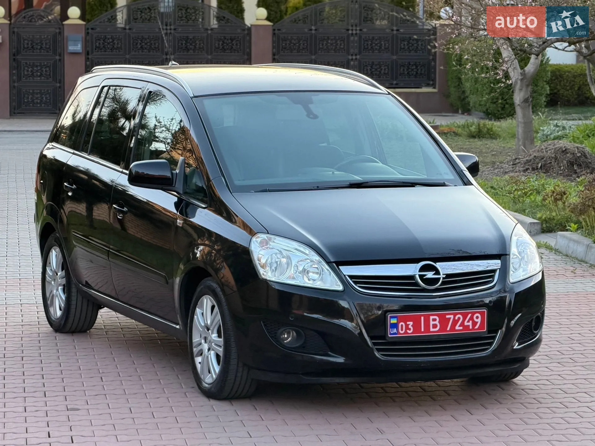 2011 Opel Zafira - мініатюра 21