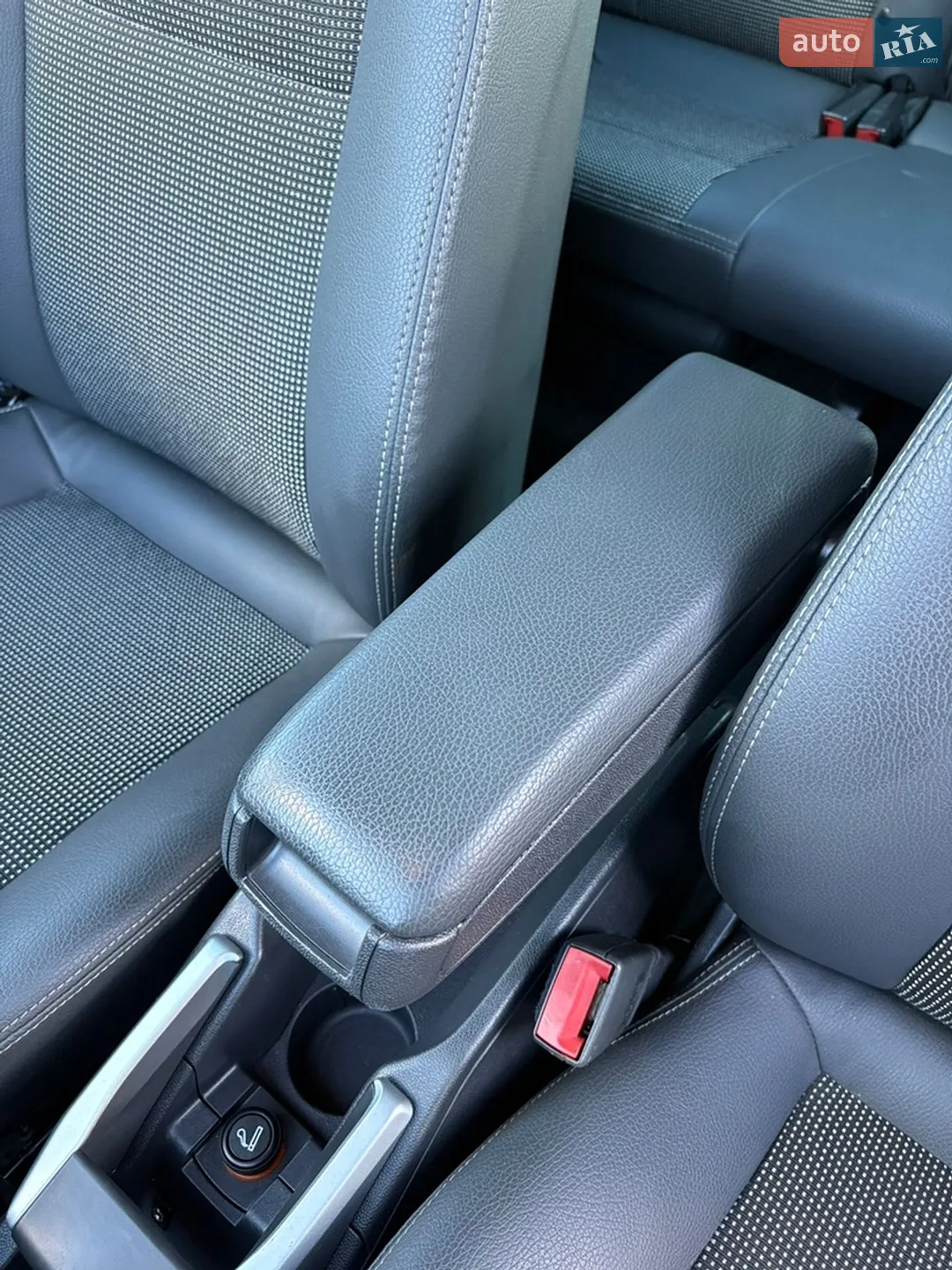 2011 Opel Zafira - мініатюра 24