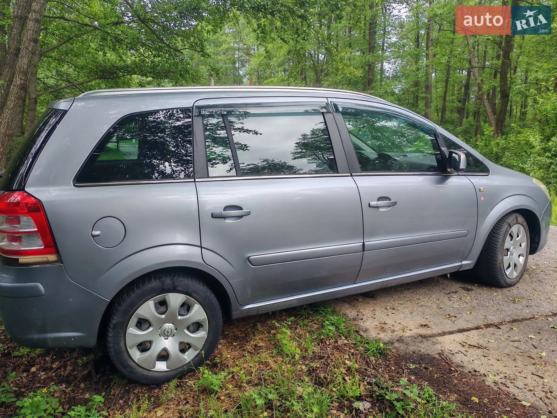 2010 Opel Zafira - мініатюра 17