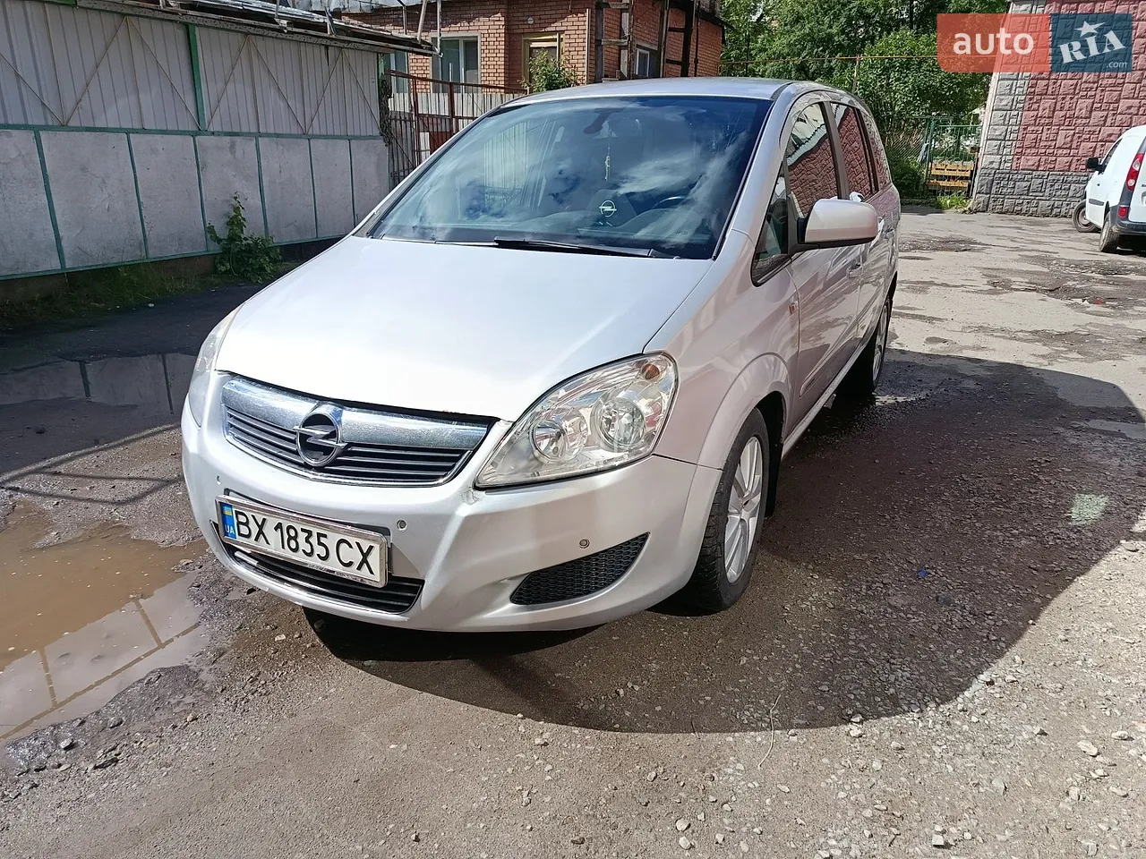 2010 Opel Zafira - мініатюра 15