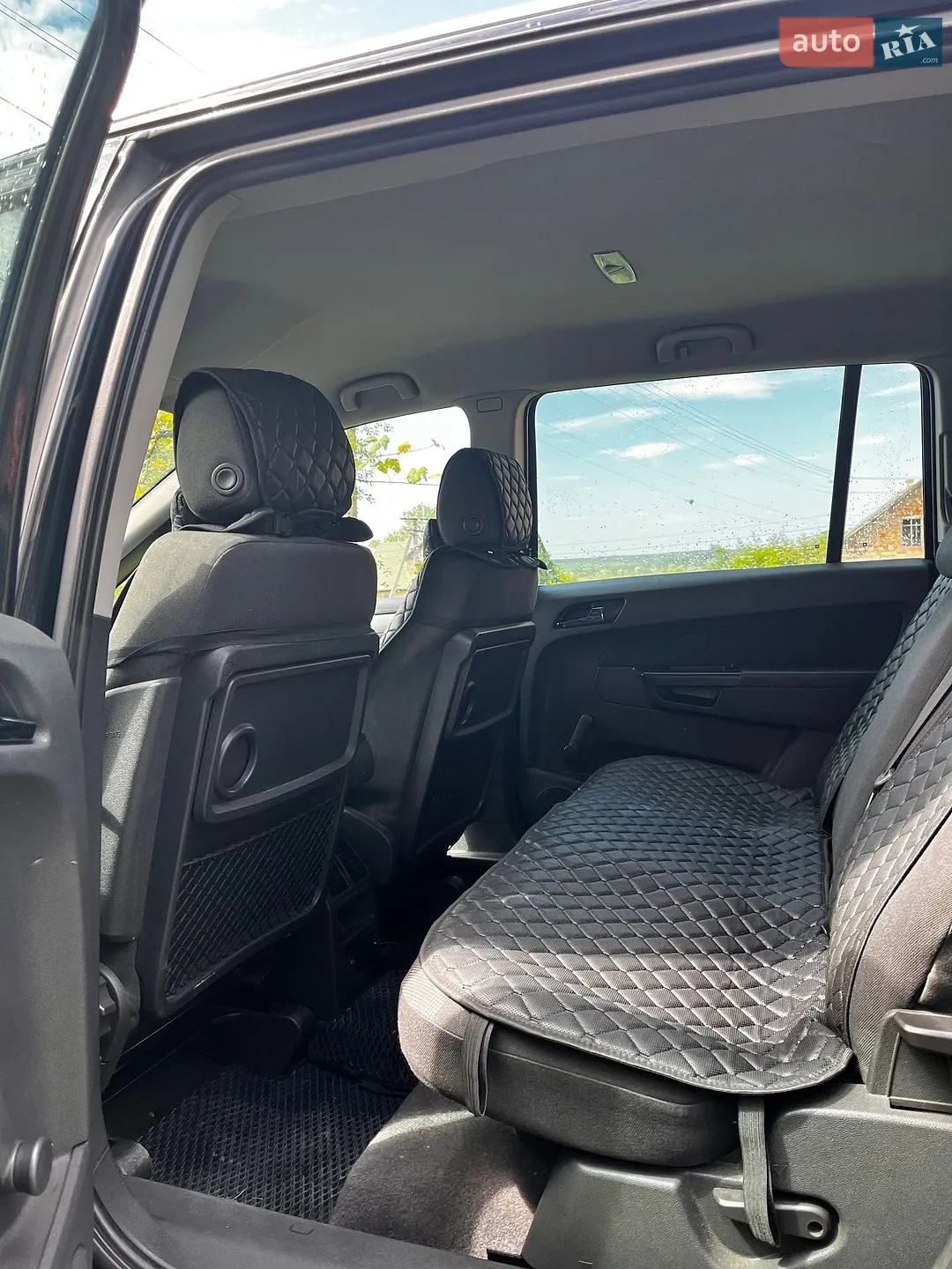2010 Opel Zafira - мініатюра 10