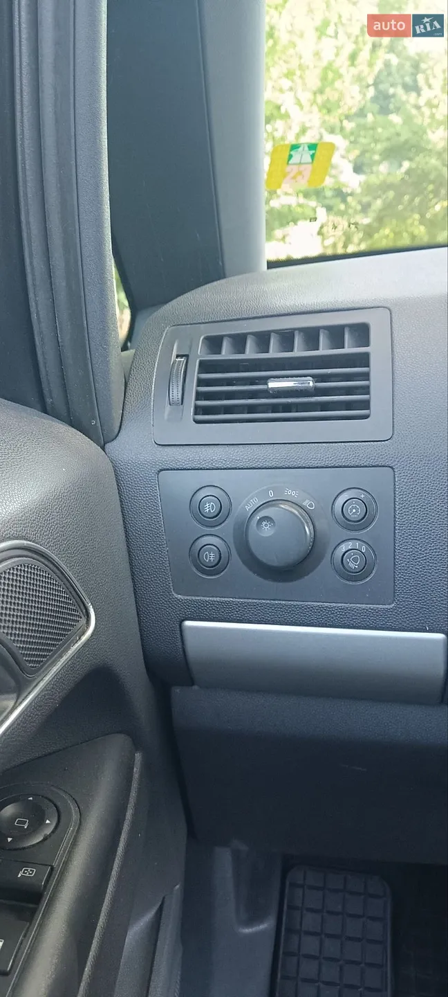 2012 Opel Zafira - мініатюра 16