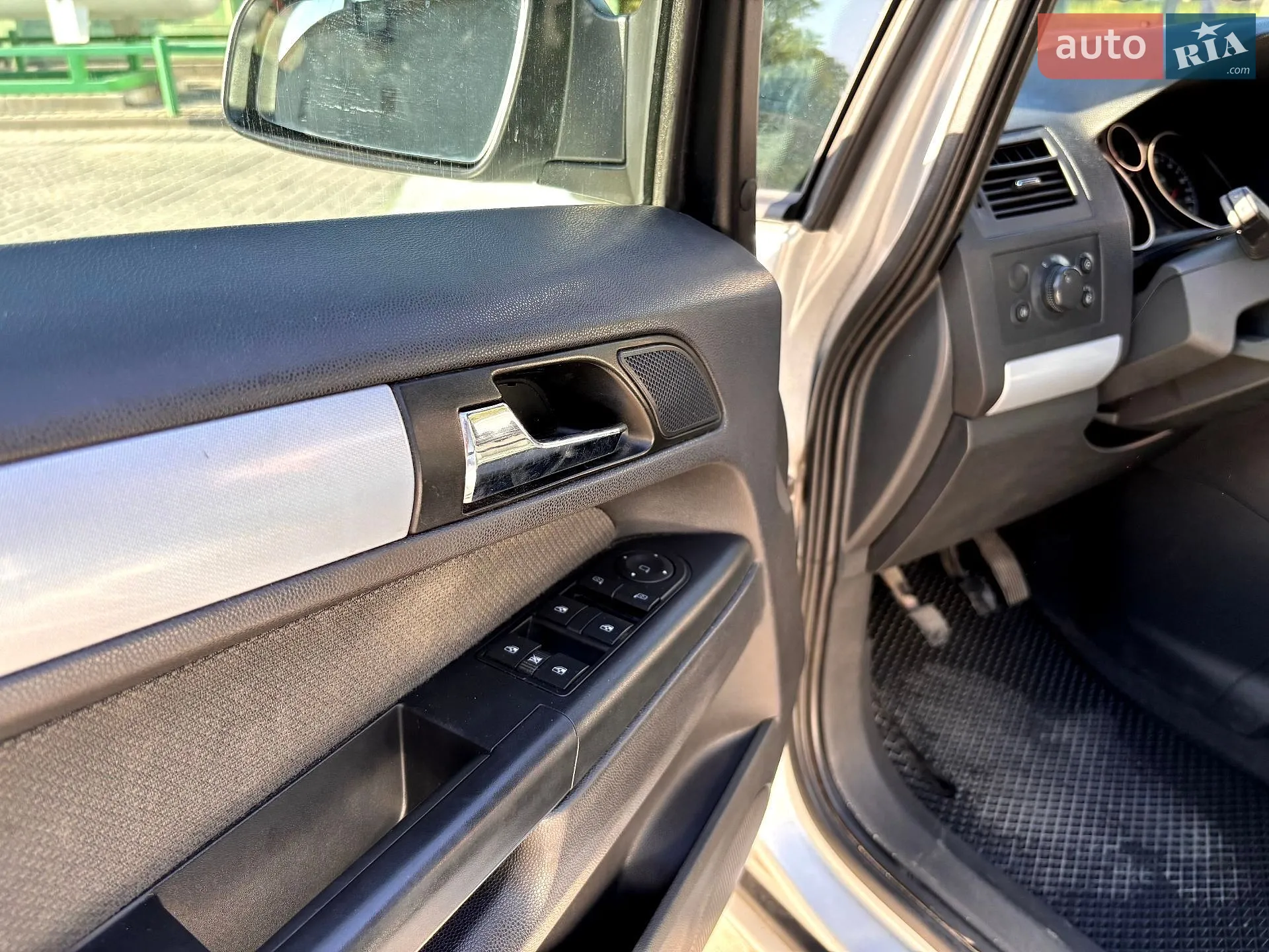 Opel Zafira 2007 VIN W0L0AHM757G050410 фото оголошення 25 з 34