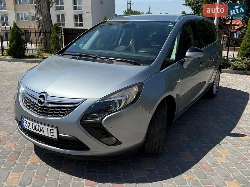 Opel Zafira 2014
