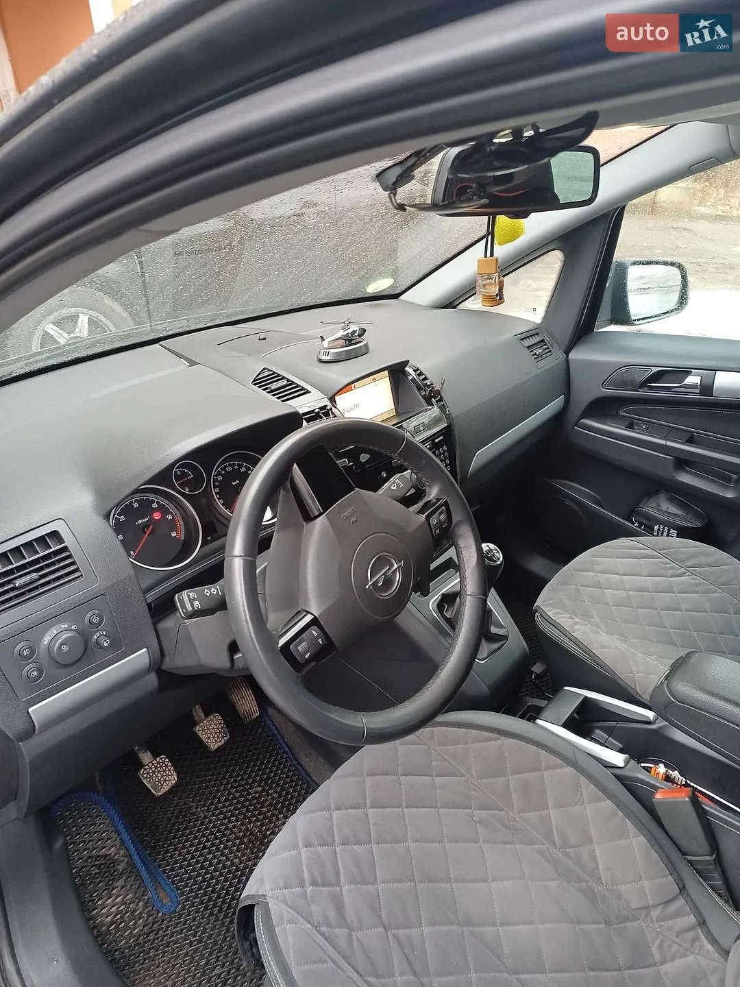 2011 Opel Zafira - мініатюра 2