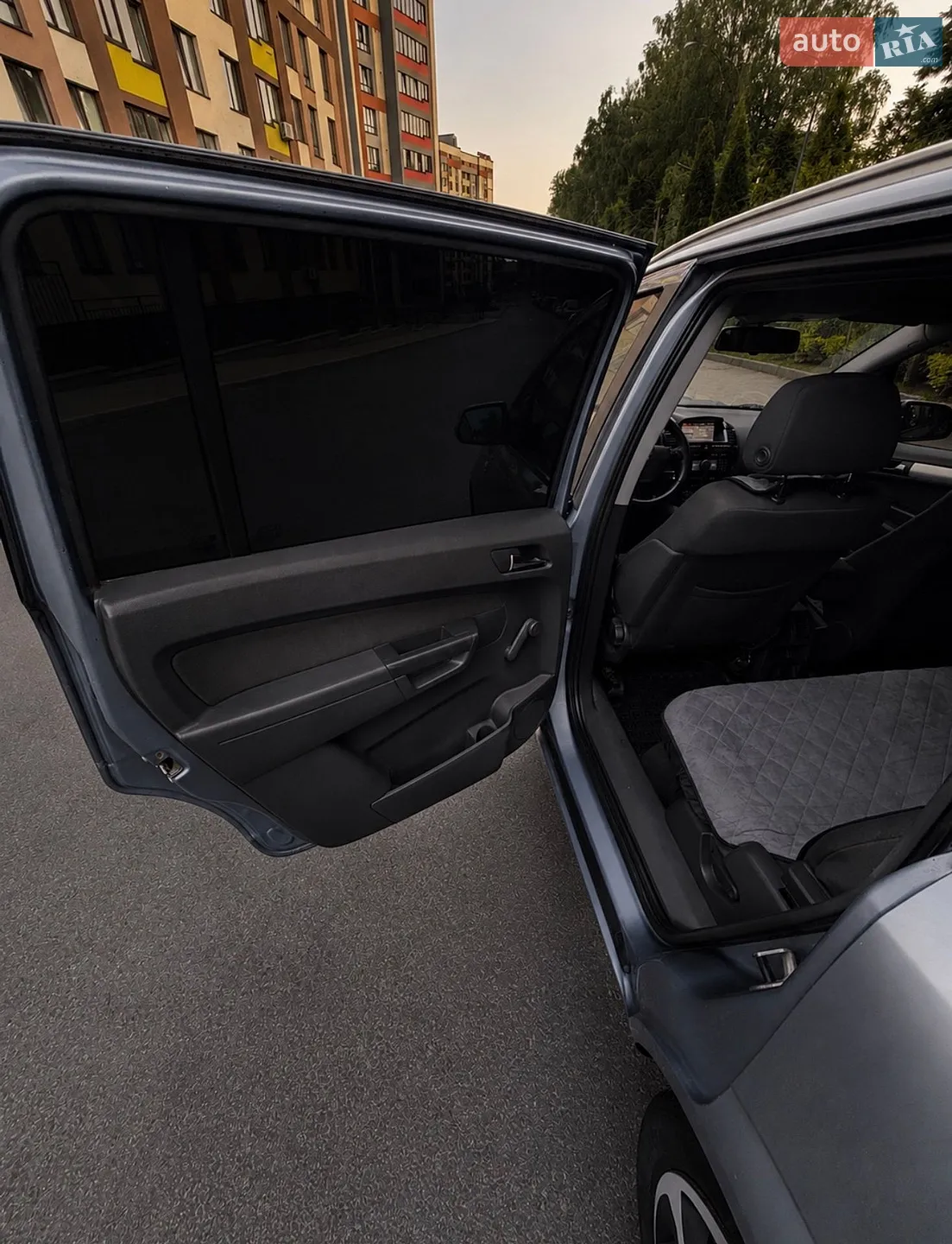2010 Opel Zafira - мініатюра 16