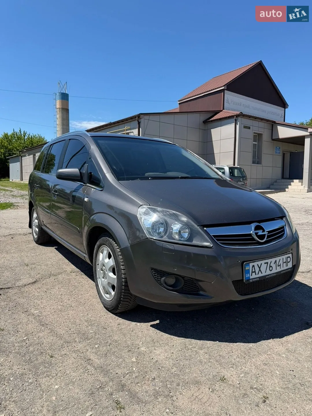2010 Opel Zafira - мініатюра 2