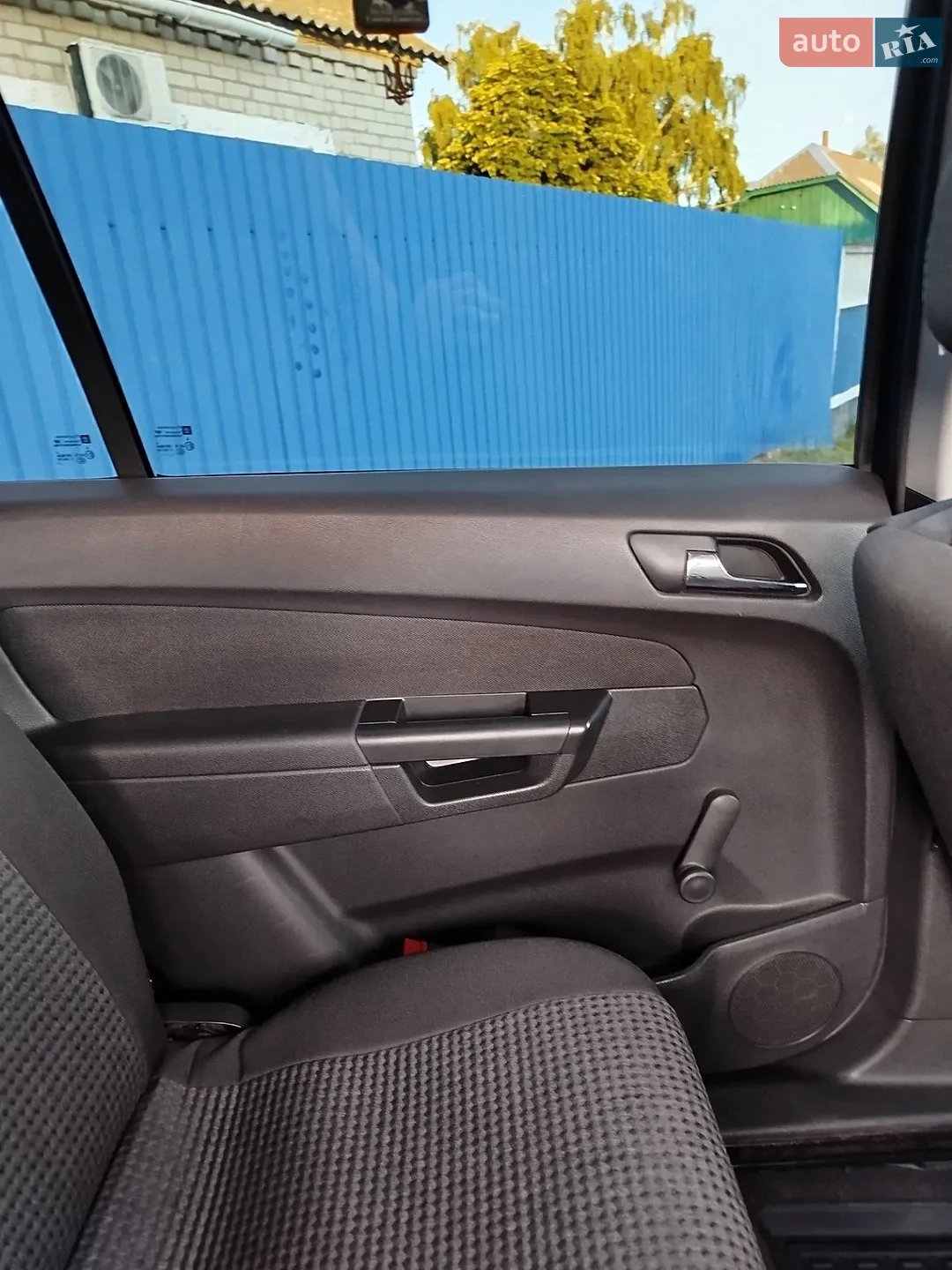 2010 Opel Zafira - мініатюра 15