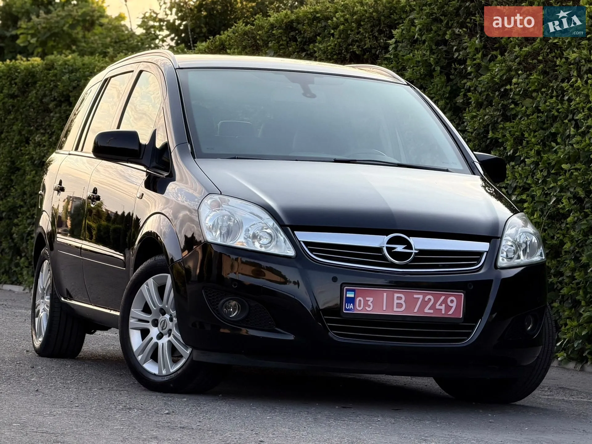 2011 Opel Zafira - мініатюра 2