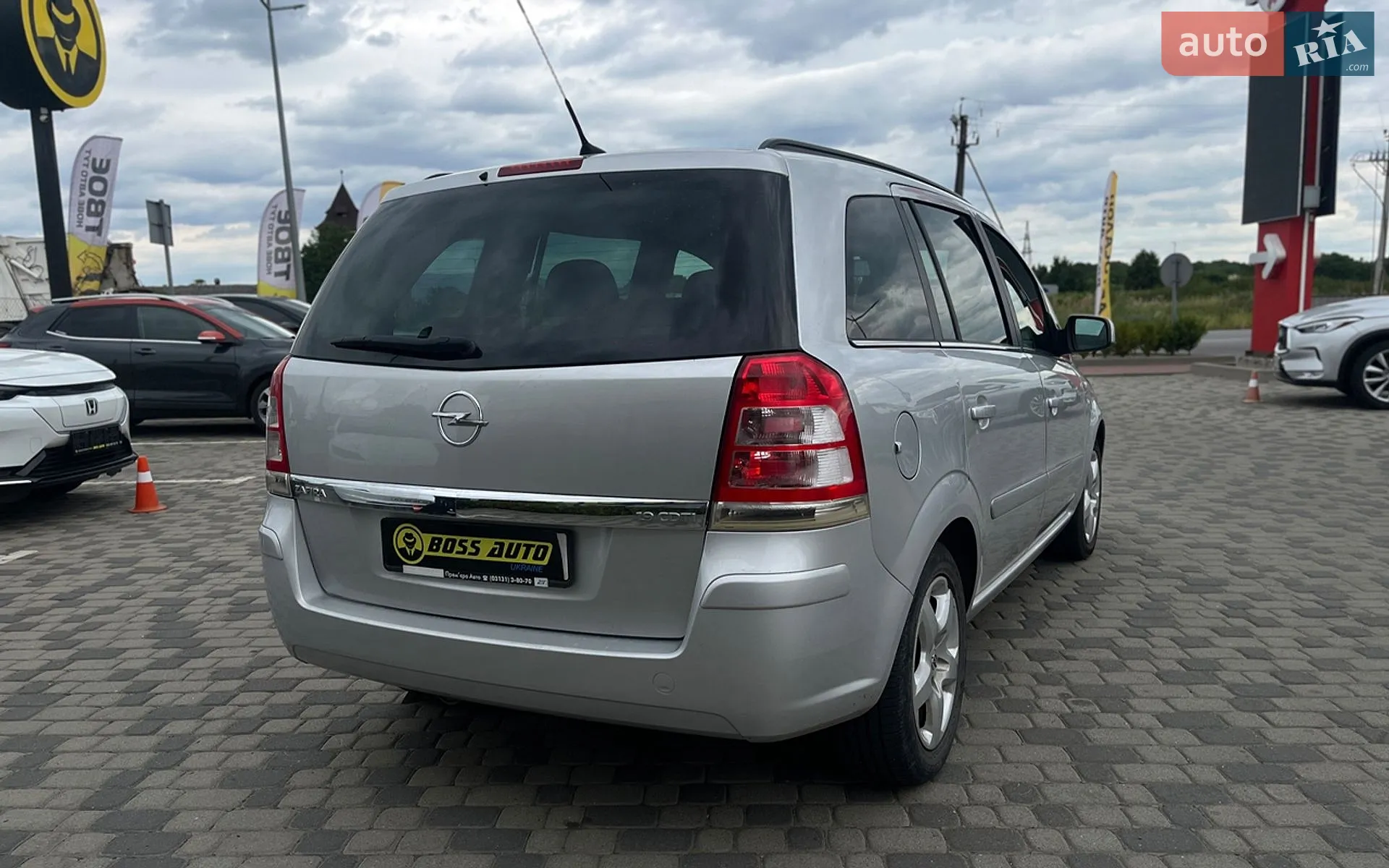 2010 Opel Zafira - мініатюра 7