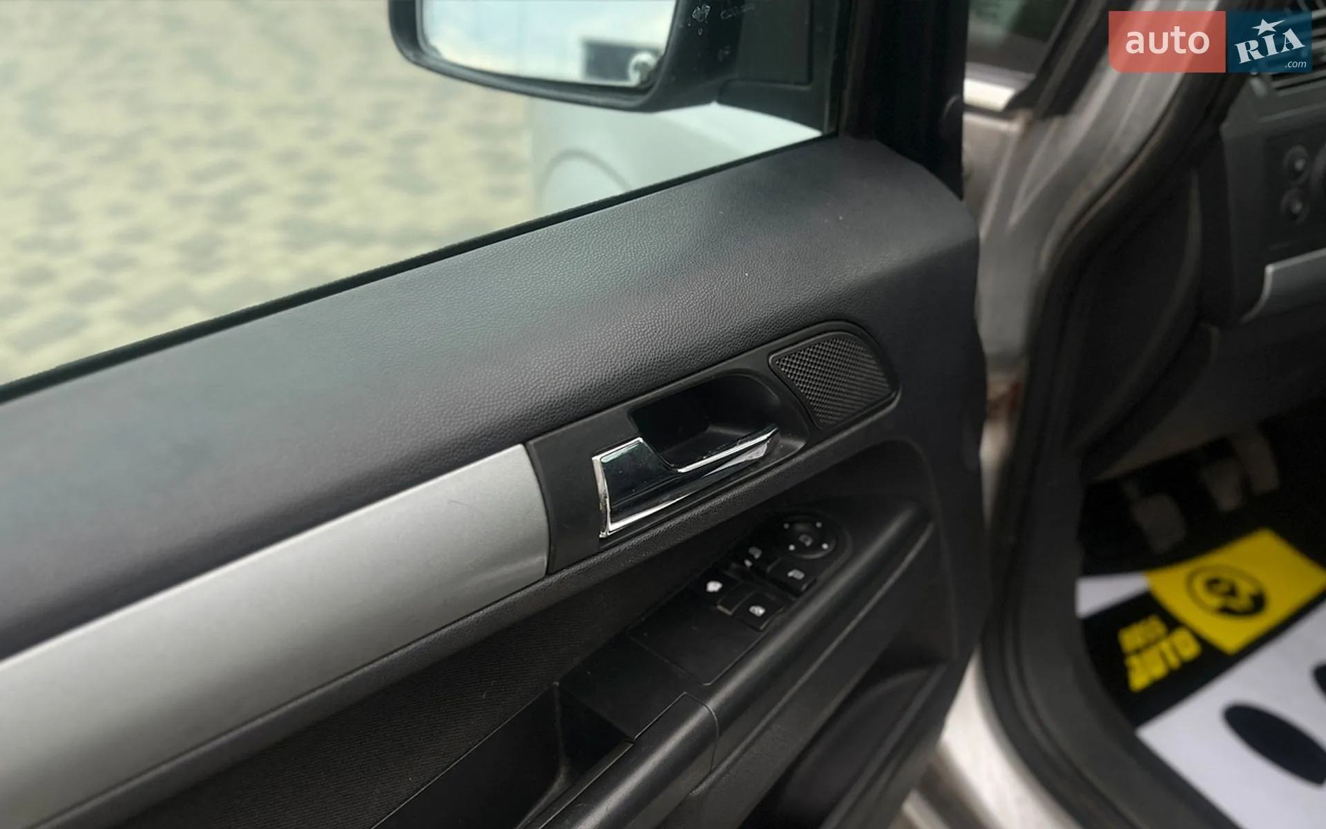 2010 Opel Zafira - мініатюра 10