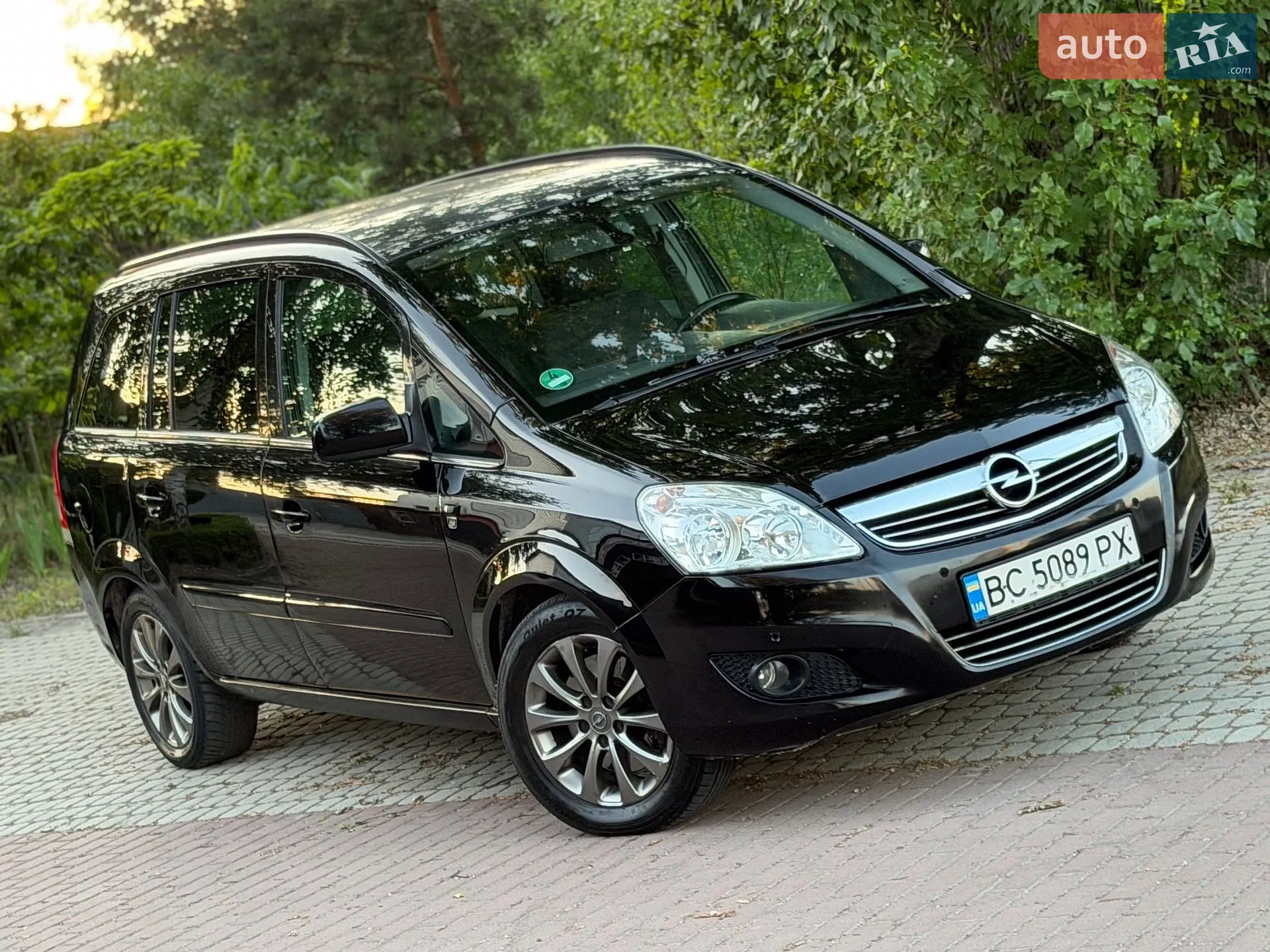 2011 Opel Zafira - фото 1