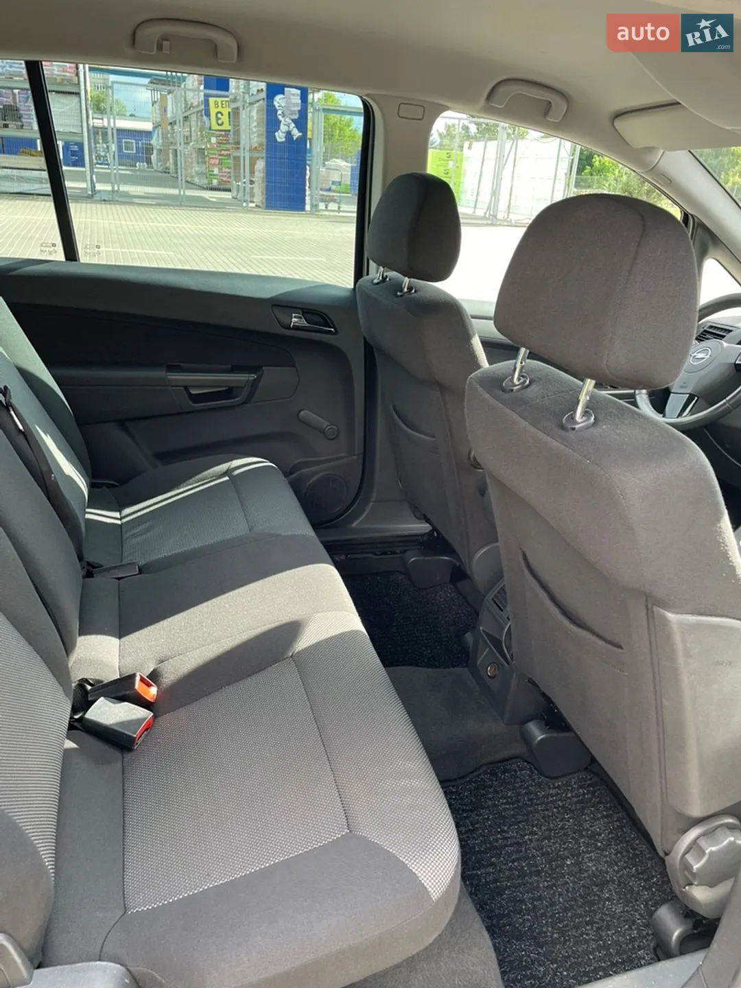 2010 Opel Zafira - мініатюра 20