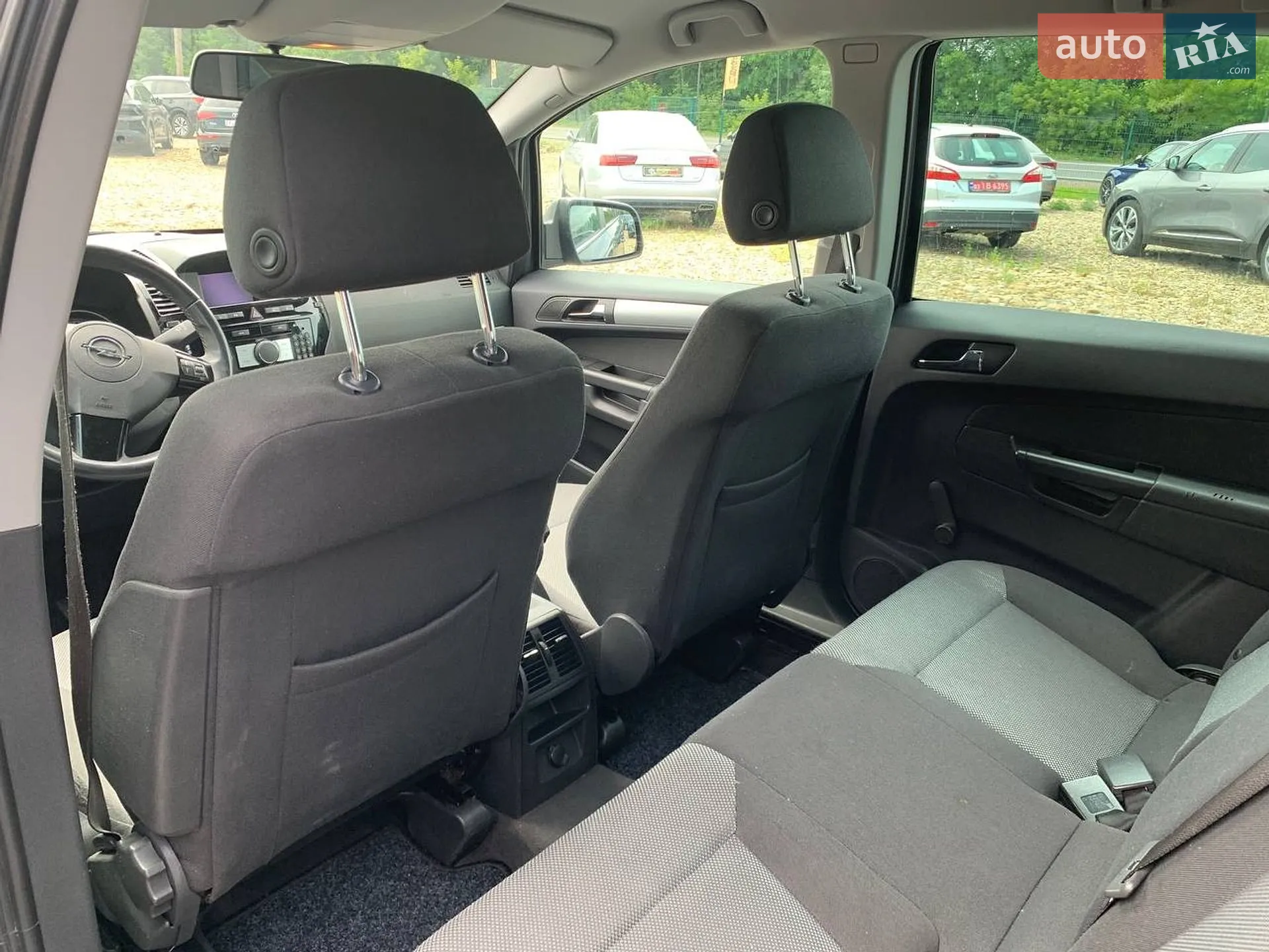 2011 Opel Zafira - мініатюра 21