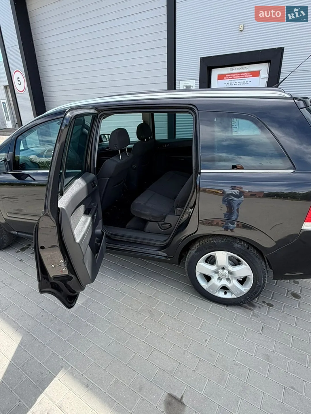 2011 Opel Zafira - мініатюра 10