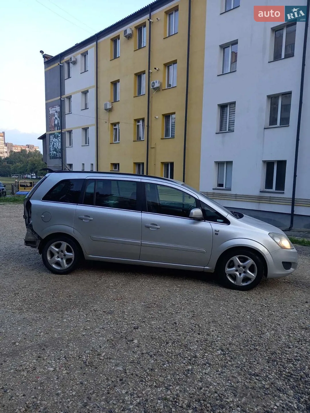 2010 Opel Zafira - мініатюра 5