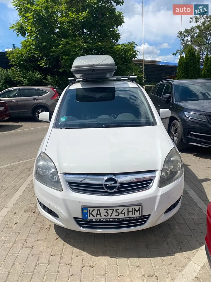 2010 Opel Zafira - мініатюра 24