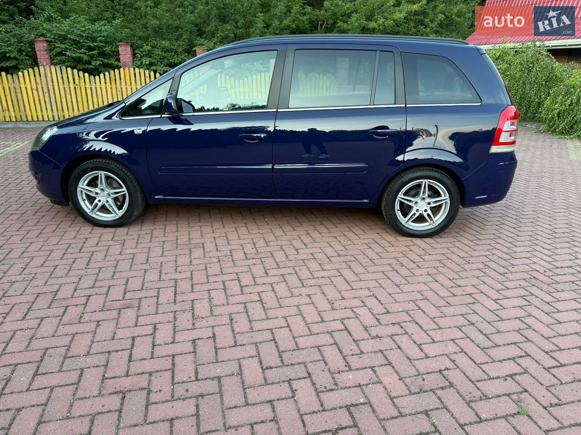 2011 Opel Zafira - мініатюра 15
