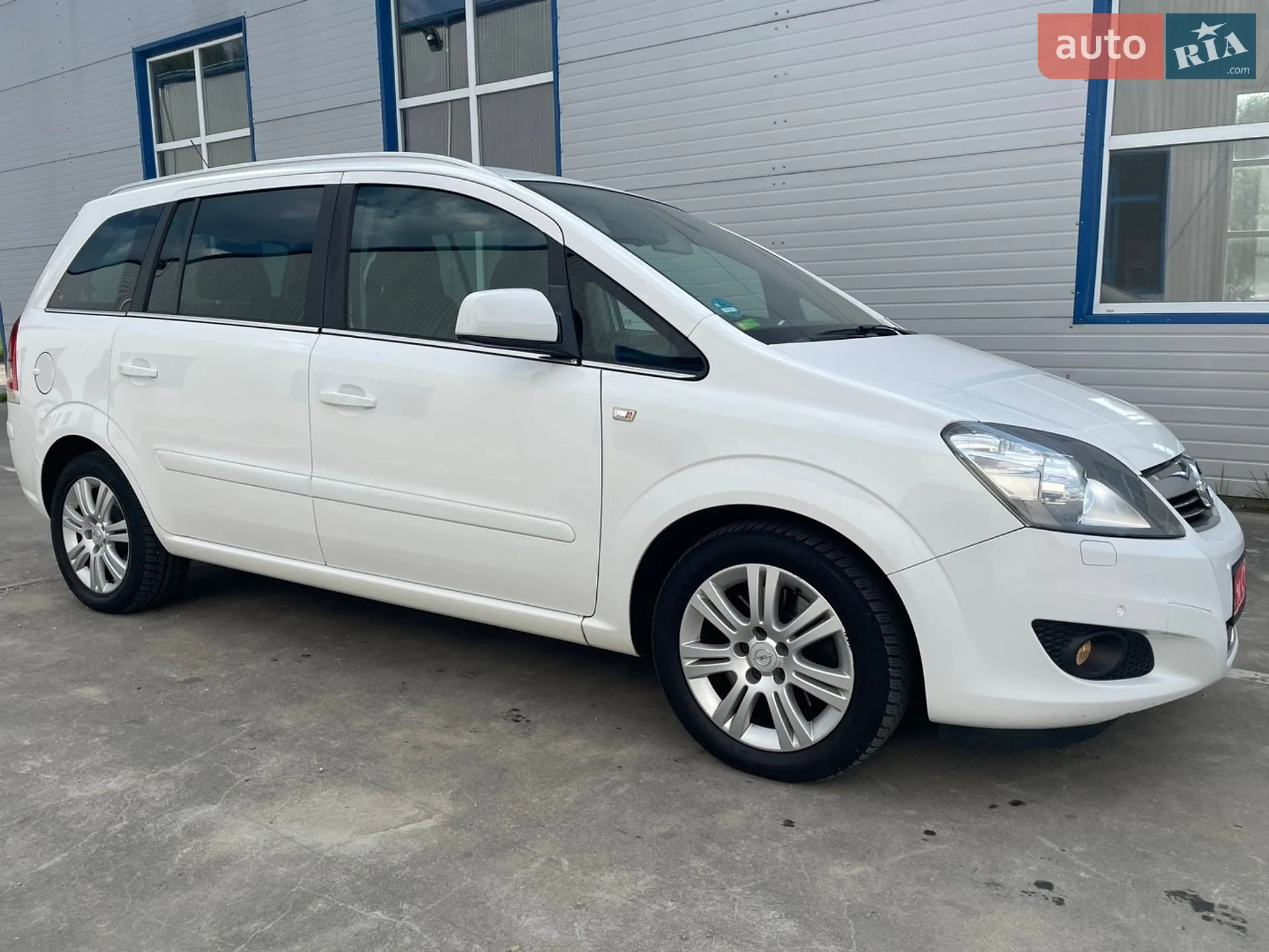 2012 Opel Zafira - мініатюра 2
