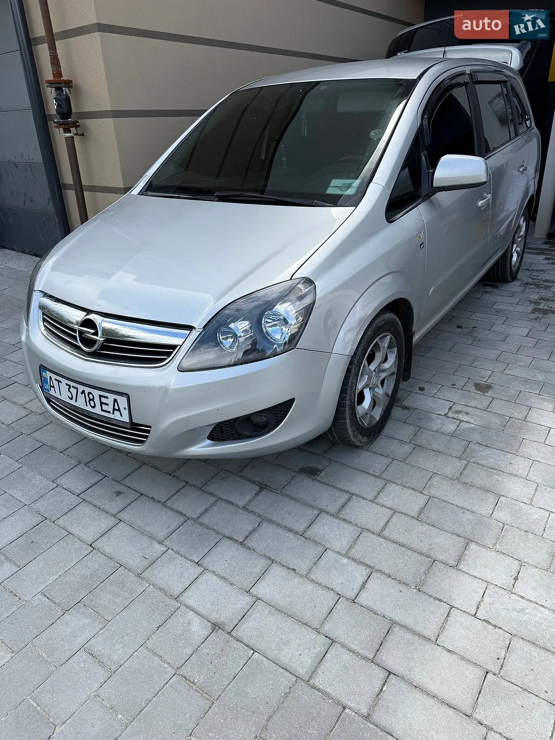 Opel Zafira 2011