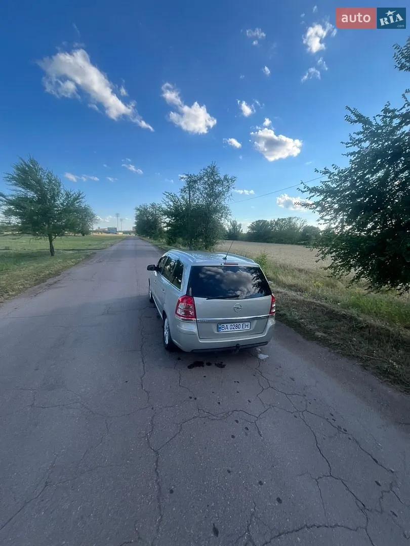 2011 Opel Zafira - мініатюра 4