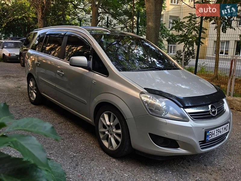 Opel Zafira