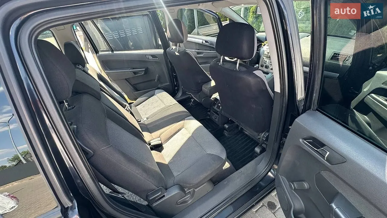 2010 Opel Zafira - мініатюра 13