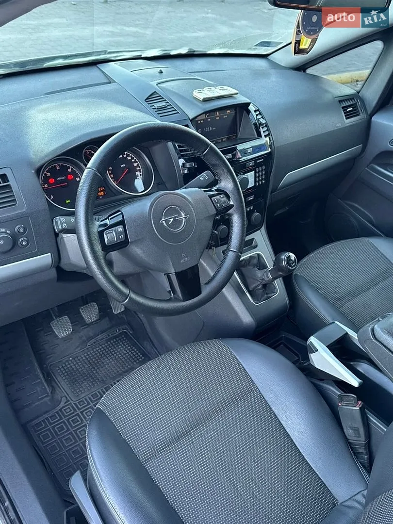 2010 Opel Zafira - мініатюра 25